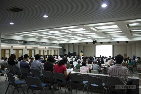 演講現(xiàn)場(chǎng)