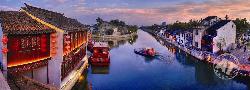 修復(fù)后清名橋上觀古運(yùn)河夜景
