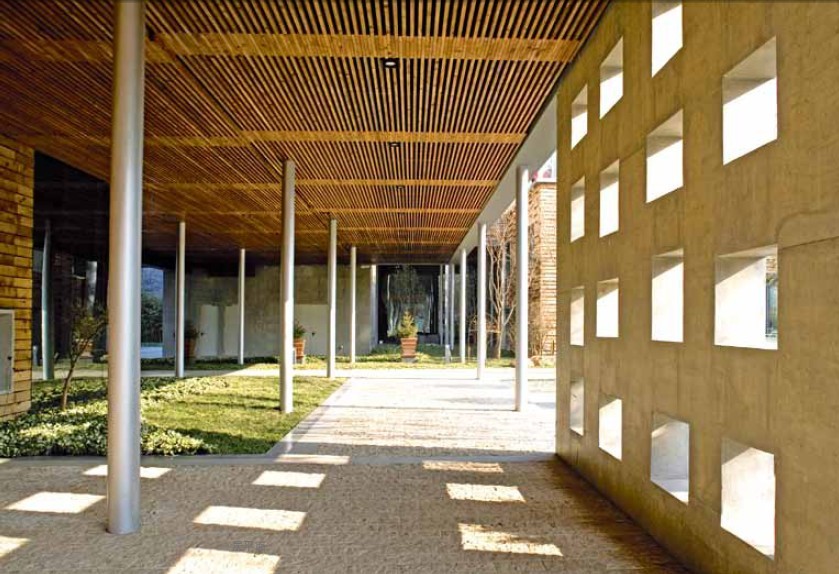 拾貳院運(yùn)河岸上的院子別墅區(qū)之泰禾俱樂部